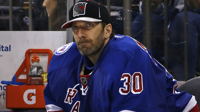 Lundqvist embarrassed, frustrated, disappointed with recent play