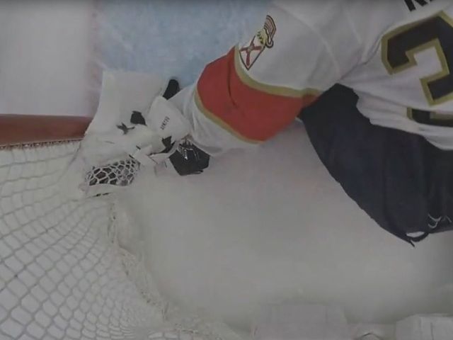 Watch: McDavid scores OT winner on breakaway in dying seconds