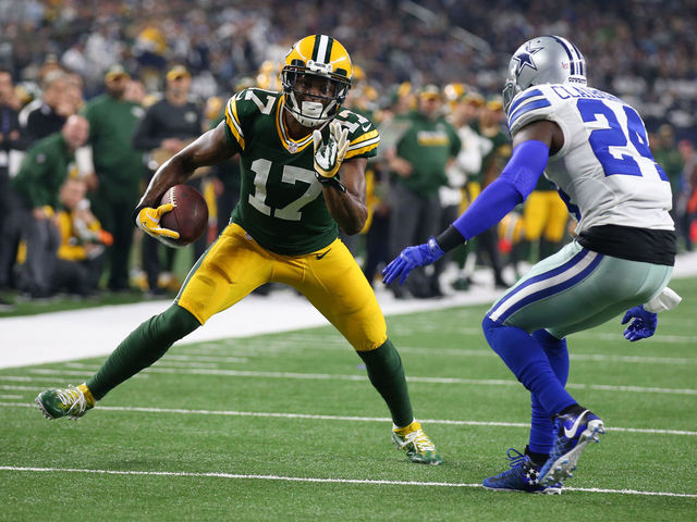 Packers' Adams back home, 'feeling great' after suffering concussion
