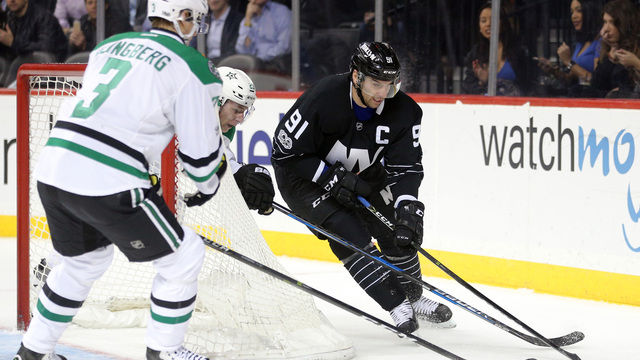 Watch: Tavares undresses Klingberg, beats Lehtonen