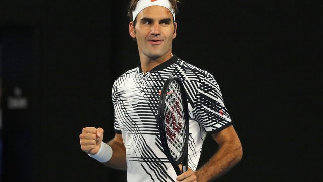 Federer finds form in Melbourne with dismantling of Berdych