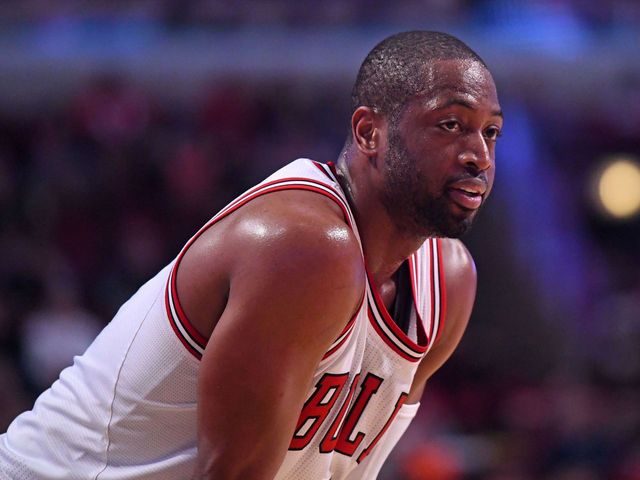 Watch: Wade parties with Usain Bolt in Greece
