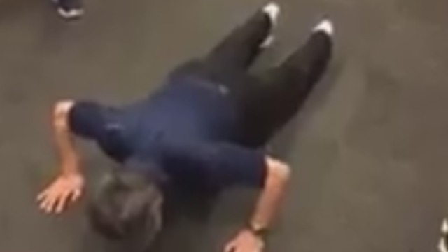 Capitals' dads at it again, this time with pushups