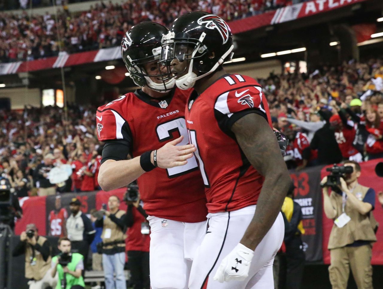 Atlanta Falcons dominate Green Bay Packers in NFC Championship