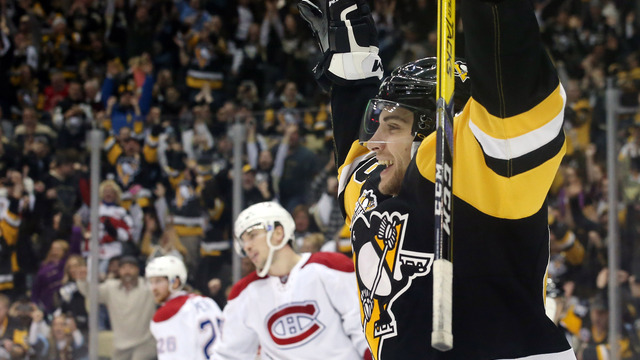Sheary, Greiss, Oshie honored as NHL's 3 stars of the week