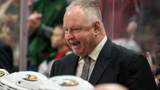 Carlyle defends decision to scratch Vatanen: 'That's what coaches do'