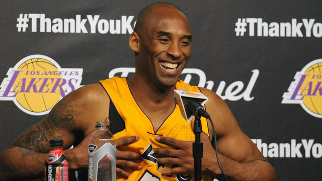 Kobe offers to help Lakers: 'I'm always a phone call away'