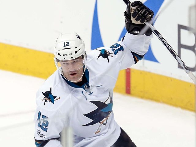 Sharks' DeBoer: Marleau's 'still got a lot of gas in the tank'