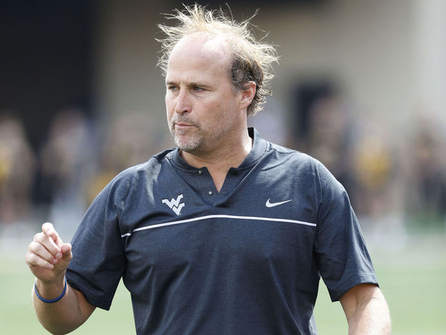Holgorsen inspired hairstyle of Matthew McConaughey's character in 'Gold' |  theScore.com