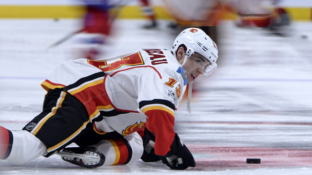 Gaudreau, Muzzin hit with diving fines