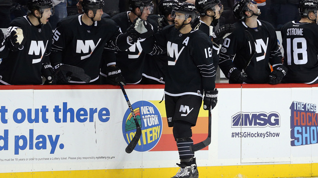 Ladd rediscovers scoring touch in second game under Weight