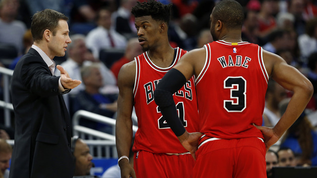 Wade, Butler come off bench vs. Heat for disciplinary reasons