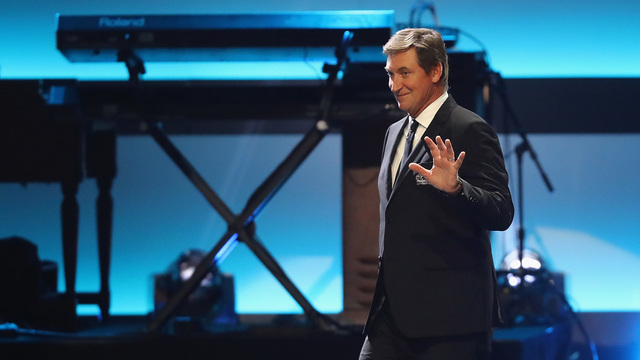 Gretzky to coach Metropolitan Division in Tortorella's absence