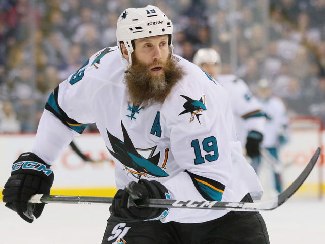 Report: Sharks re-sign Thornton to 1-year deal