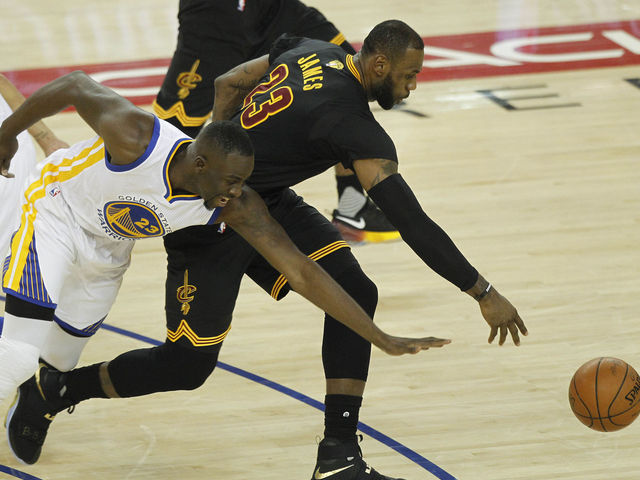 Draymond: LeBron denying Cavs-Warriors rivalry is 'bullcrap'