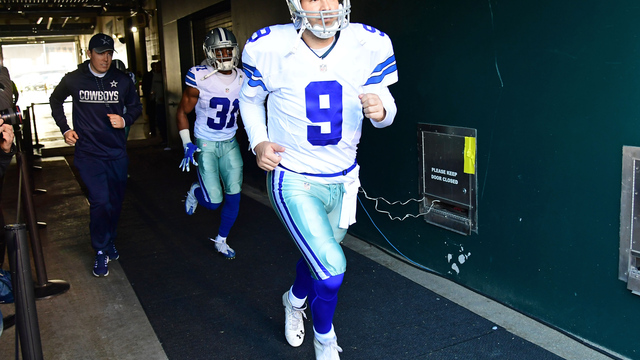 Report: Tony Romo retiring from football for broadcasting career