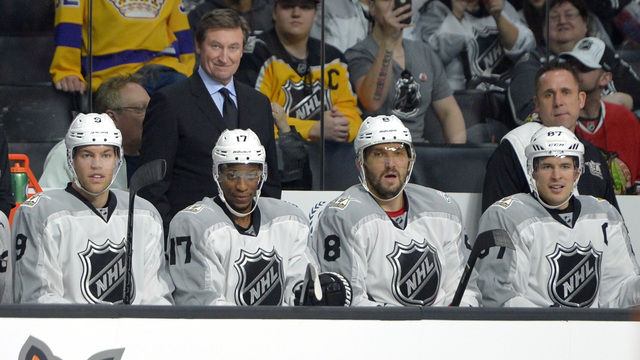 Gretzky flexes coaching muscle for All-Star champions
