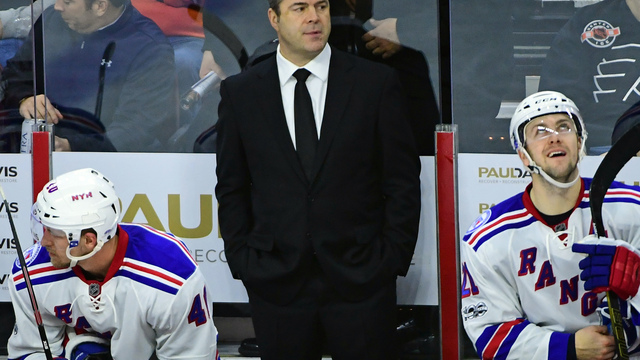 Vigneault earns reported 2-year extension from Rangers