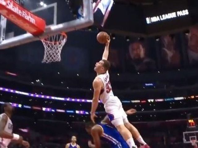 Griffin skies over Looney for highlight-reel jam