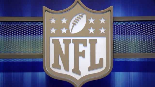 Report: NFL, players' association could start labor talks this summer