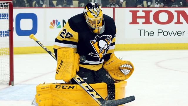 Penguins' Fleury starts Game 1 after Murray injured in warmup