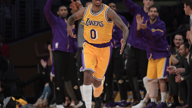 Nick Young opts out of Lakers contract