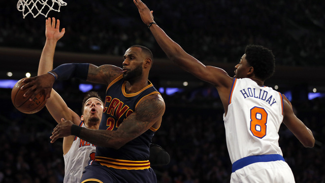 Watch: LeBron sets up Love's dagger with obscene pass