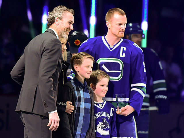 Watch: Henrik Sedin honored for reaching millennial milestone