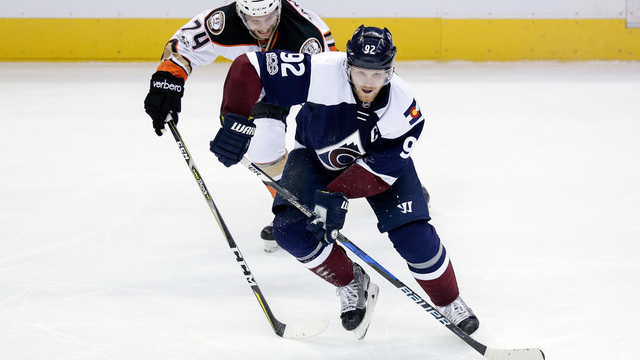 Why the Avalanche should trade Landeskog and keep Duchene