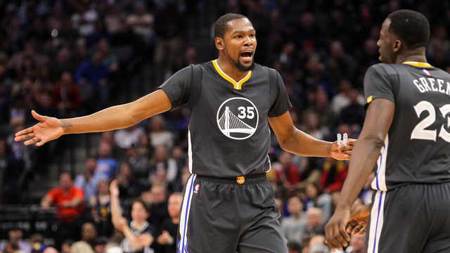 Draymond on media reports of blowup with Durant: 'Blah blah blah'