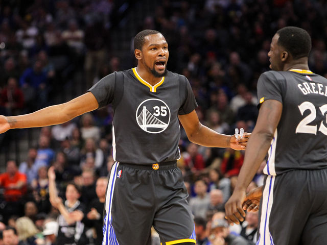 Draymond on media reports of blowup with Durant: 'Blah blah blah'
