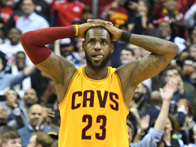 Watch: LeBron wants the call after flubbing open dunk