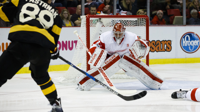 Trending ▲, Trending ▼: Mrazek magnificent, Hammond horrific