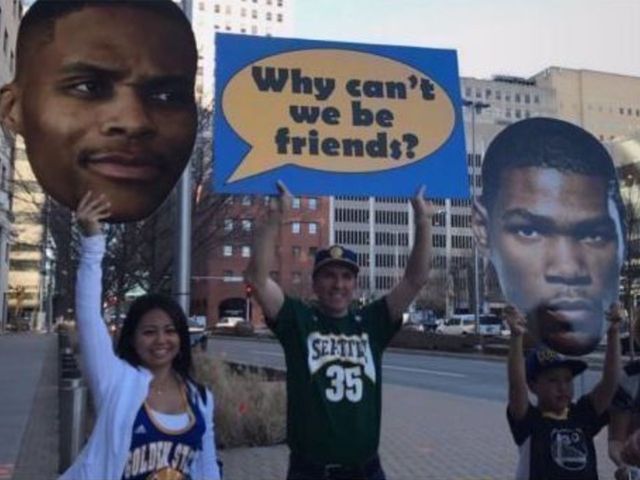 Gallery: Durant haters in full force for Thunder-Warriors