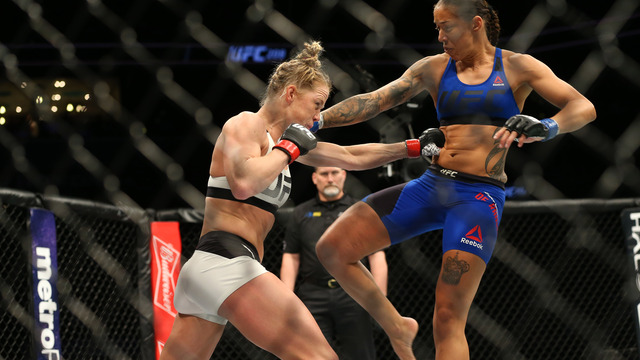 De Randamie gets unanimous nod over Holm for 1st UFC women's 145-lb title