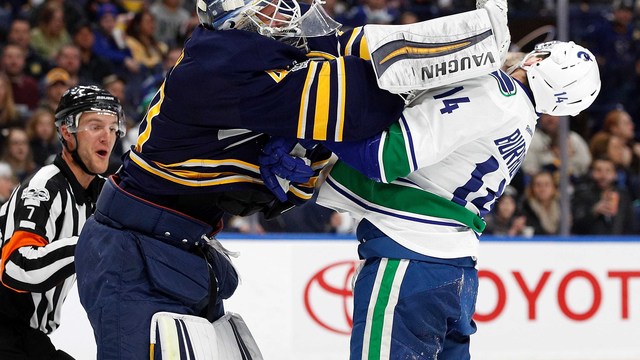 Canucks' Burrows tackled after shoving match with Sabres' Lehner