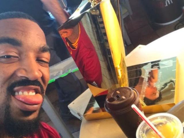 J.R. Smith brings Larry O'Brien Trophy to McDonald's