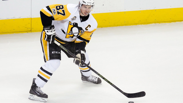 Watch: Crosby feeds Guentzel for point No. 999