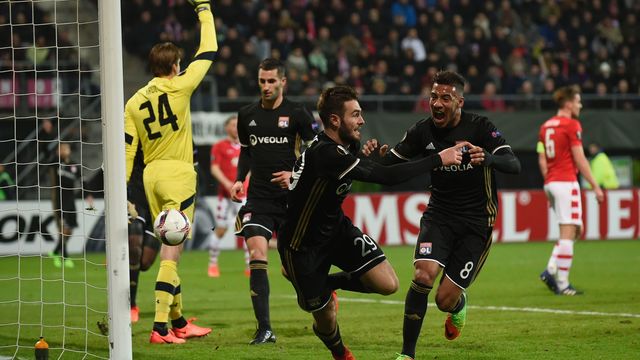 Watch: Crafty Tousart finish gives Lyon Europa lead