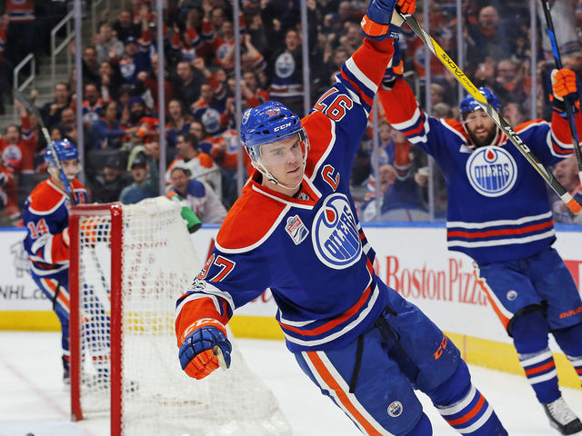 Look: McDavid named NHL 18 cover athlete