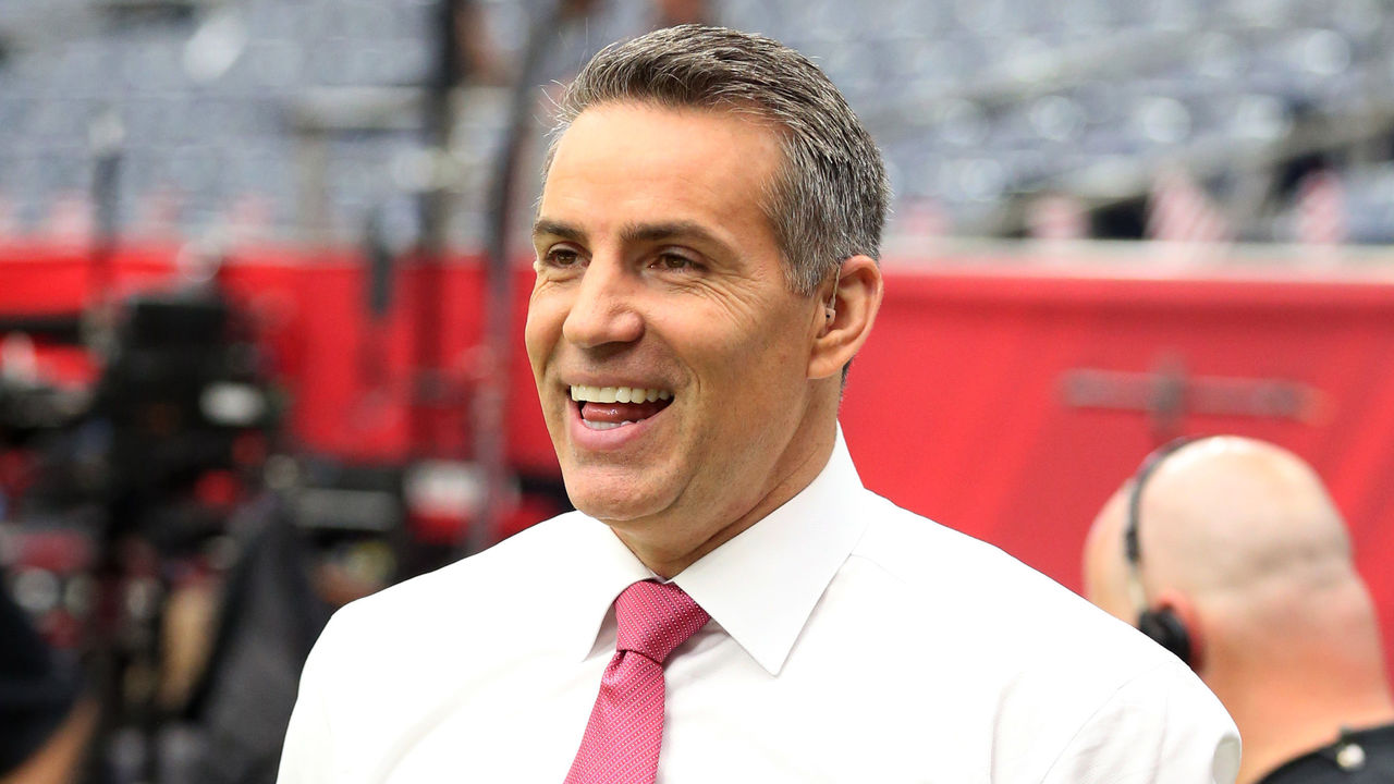 Kurt Warner Stoked for 'Super Hero' Zachary Levi to Play Him In Biopic