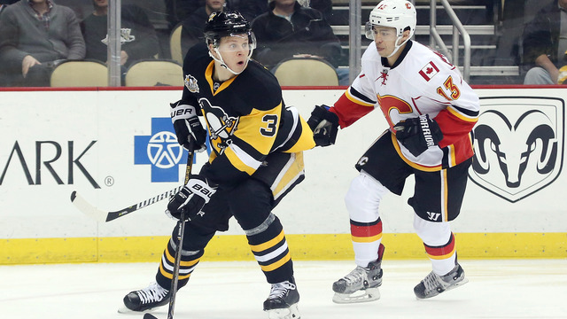 Penguins' Maatta out 6 weeks after hand surgery