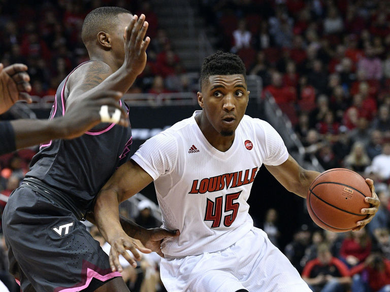 Mitchell leads No. 8 Louisville past sharp Virginia Tech | theScore.com