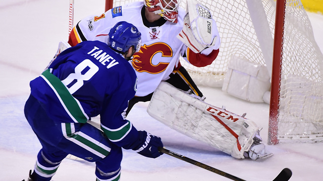 Watch: Canucks' Tanev roofs OT winner to douse Flames