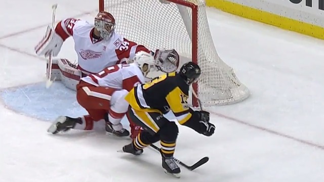 Mrazek robs Bonino with desperate snag