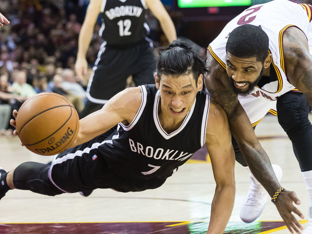 Lin jokes that he agrees with Kyrie's flat-Earth theory