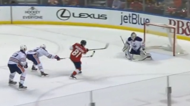 Watch: Marchessault scores in dying seconds of 2nd period to tie game