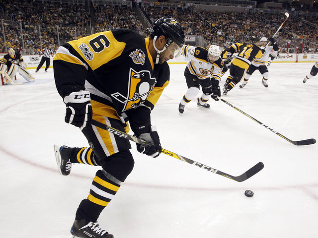 Penguins' Daley out 6 weeks following knee surgery
