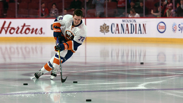Islanders' Beauvillier scores early in 1st game in Montreal