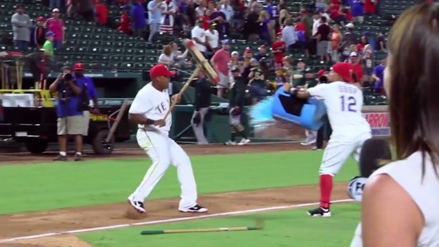 Relive the funniest MLB moments of 2016